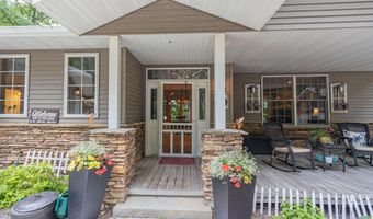 1728 Golden Dr SW, Alexandria, MN 56308