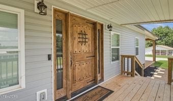 174 Poplar St, Benton, TN 37307