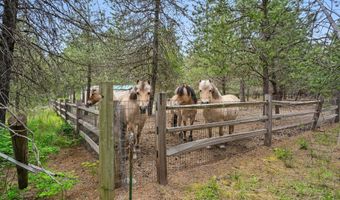 30000 N CARIBOU Ave, Athol, ID 83801