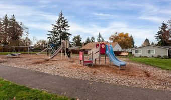 17822 NW LAKEWAY Ct, Beaverton, OR 97006