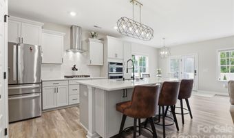 222 Moravian Ct, Advance, NC 27006