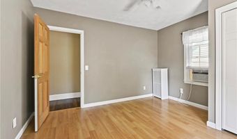 194 Gould Ave, Warwick, RI 02888