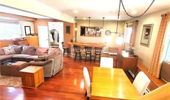 12 Ayoho Rd, Coventry, RI 02816