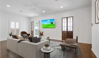109 COURT St, Bay St. Louis, MS 39520