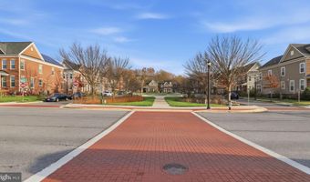 12710 RUSTIC ROCK Ln, Beltsville, MD 20705