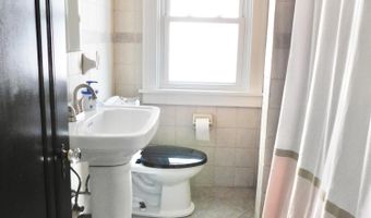 1217 25th Ave, Altoona, PA 16601
