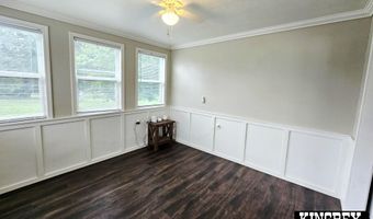 861 Oak Crst, Baxter Springs, KS 66713