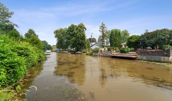 487 TAFT St, Fond Du Lac, WI 54935