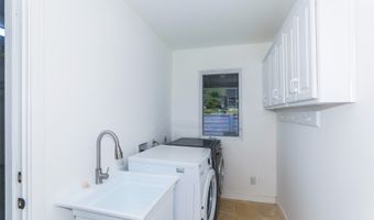 98-1027 Palula Way, Aiea, HI 96701