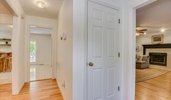 869 Hickory Ridge Rd, Aiken, SC 29803