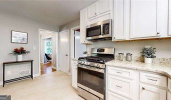 983 N Hls, Decatur, GA 30033