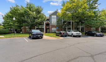 20322 BEECHWOOD Ter 202, Ashburn, VA 20147