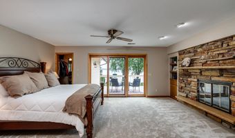 3154 Waucheeta Trl, Madison, WI 53711