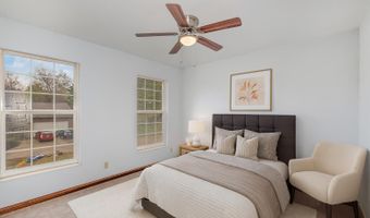 32 Bittersweet Dr, Alexandria, KY 41001