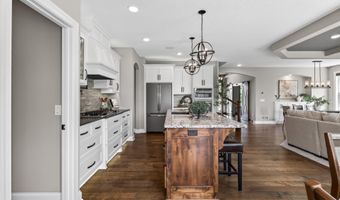 16380 Juniper St NW, Andover, MN 55304