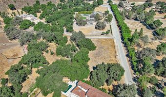 6461 Chesebro Rd, Agoura Hills, CA 91301