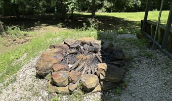 9713 E Birch Rd, Bloomfield, IN 47424