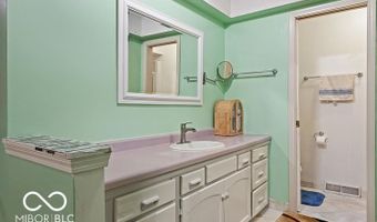 813 Boulder Rd, Indianapolis, IN 46217
