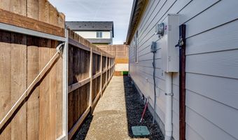 742 NW 28TH St, Battle Ground, WA 98604