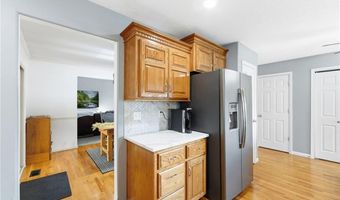 1900 N 159th Ter, Basehor, KS 66007