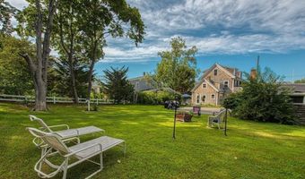 896 Sandwich Rd, Bourne, MA 02561
