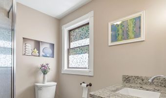 15 Chardonnay Ter, Bedford, NH 03110