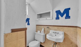 514 Pauline Blvd, Ann Arbor, MI 48103