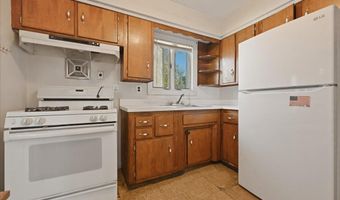49 Forrest Pl, Amityville, NY 11701