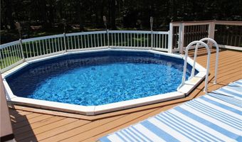 25 Beechnut Dr, Johnston, RI 02919