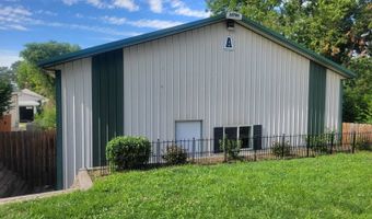 1521 J St, Auburn, NE 68305