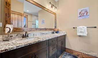 6 Valley Watch Ct, Banner Elk, NC 28604