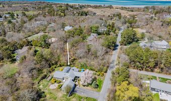 55 Tonela Ln, Barnstable, MA 02630