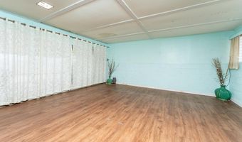 418 Lihi St, Kahului, HI 96732