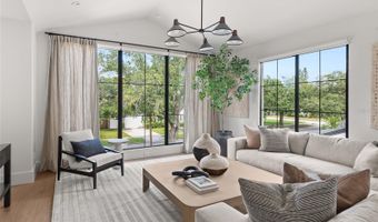 1136 STETSON St, Orlando, FL 32804