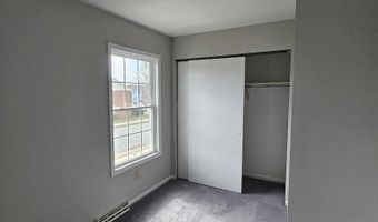 33 FIELDSTONE Ct, Dover, DE 19904