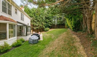 9304 WILDOAK Dr, Bethesda, MD 20814