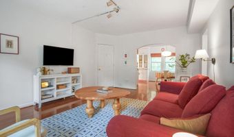 1732 QUEENS Ln 3-187, Arlington, VA 22201