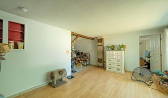 12 Lambert Ave, Augusta, ME 04330