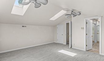 380 Hemlock Ln, Ashland, OR 97520