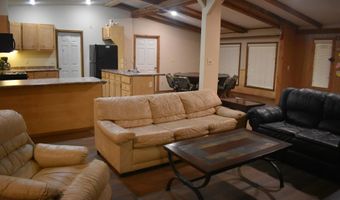 70 Green Head Ln, Altheimer, AR 72004