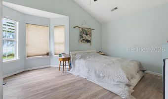 2 Burlington Land Rd, Beaufort, SC 29906