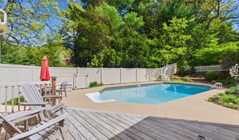 79 Buckboard Ln, Bristol, CT 06010