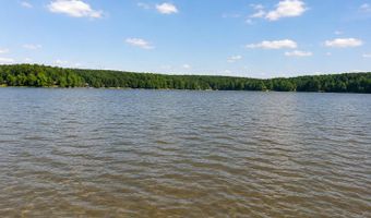 3220 Fairhaven Dr, Allegan, MI 49010