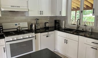 1085 N Street Ext, Agawam, MA 01030