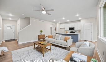 2310 Chan Dr, Adel, IA 50003