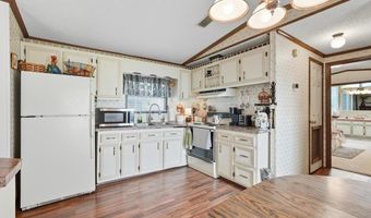 734 PULASKI Hwy, Bear, DE 19701