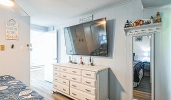 3 W 12 St, Barnegat Light, NJ 08006