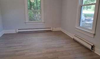208 Lee Grant Ave, Appomattox, VA 24522