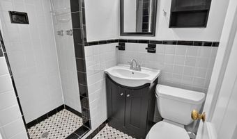 7803 MARBURY Rd, Bethesda, MD 20817