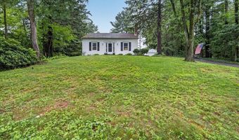 61 Upper Loudon Rd, Albany, NY 12211